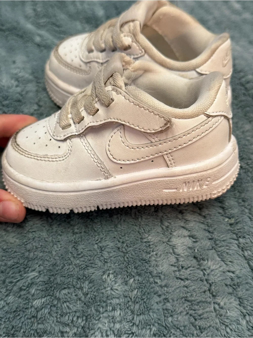 Nike baby size 4 shoes